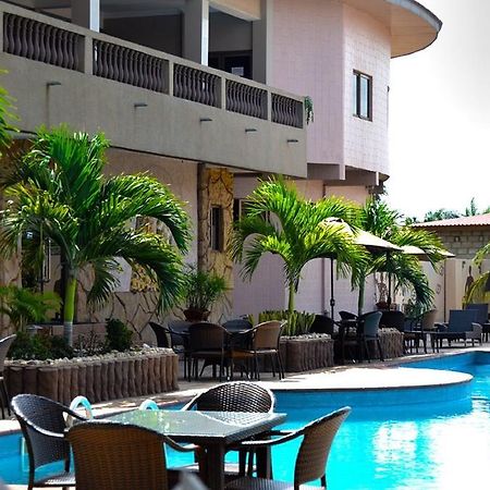 Mensvic Grand Hotel Acra Exterior foto