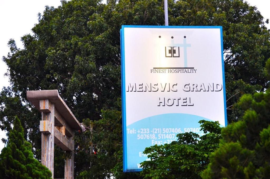 Mensvic Grand Hotel Acra Exterior foto